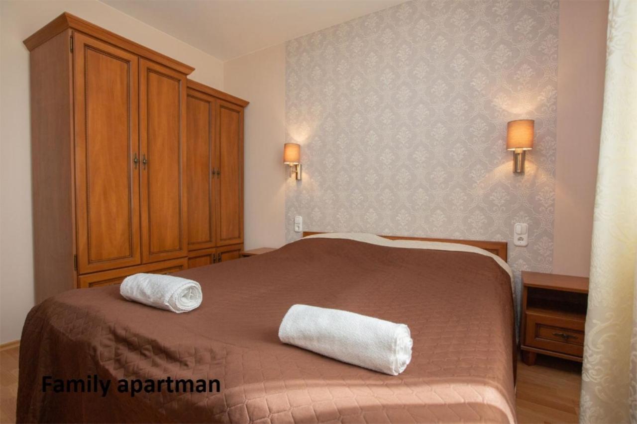 Liza Apartmanok ไฮจ์ดุสโซบอสโล ภายนอก รูปภาพ